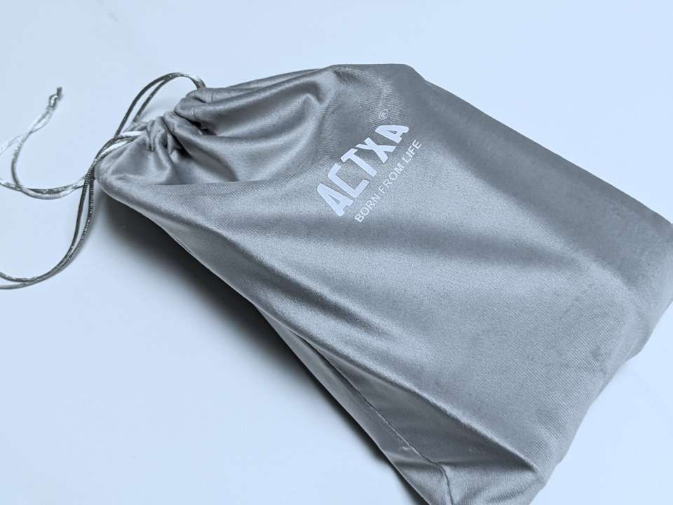 ACTXA阿卡驰手持增压挂烫机 AI-H01:小身材,大增压,轻松打理所有衣物,无论居家还是出差旅游都ok!