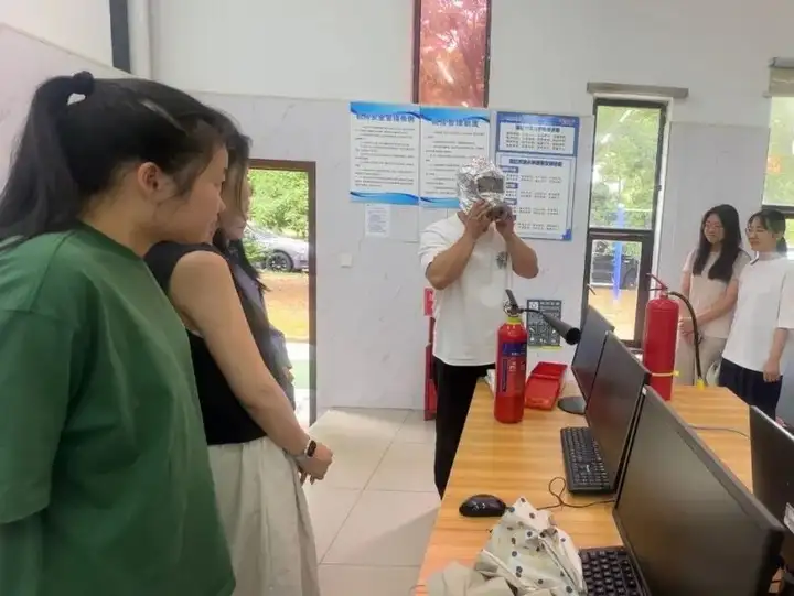 【平安校园】抓实安全宣教 筑牢平安校园 | 我校富阳校区开展安全月系列活动(图11)