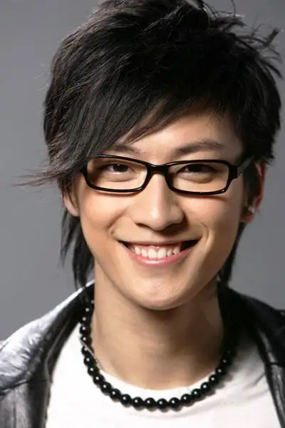 小编逆袭记挑战乔任梁大家快来支持我吧