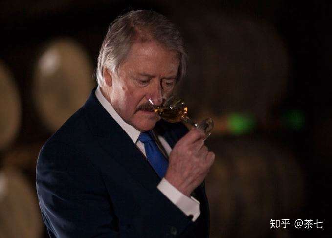 paterson 茶七 清酒品酒师鸡尾酒调酒师电台dj翻译威士忌旧物收藏 他