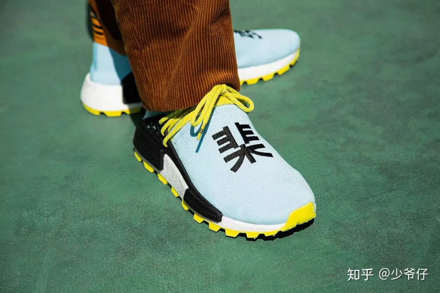 adidas Originals x Pharrell Williams 最新联乘观赏！ - 知乎