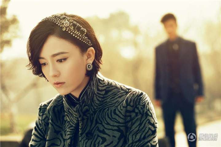 锦绣缘华丽冒险?倒也不是不喜欢女一,球恩也很好看.但是女二真的美啊.