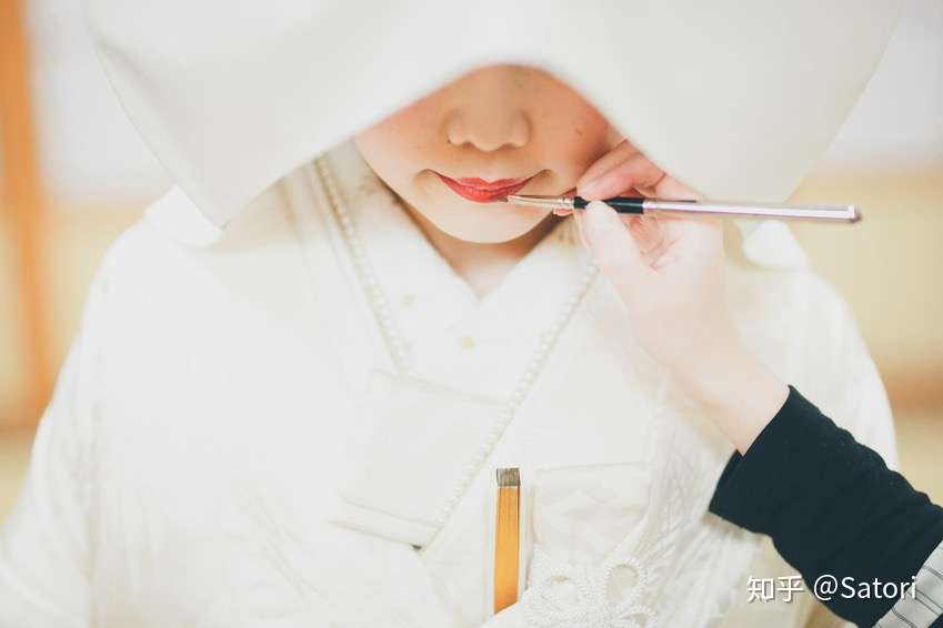 拟死复活 日本传统婚礼服装背后的文化含义 知乎