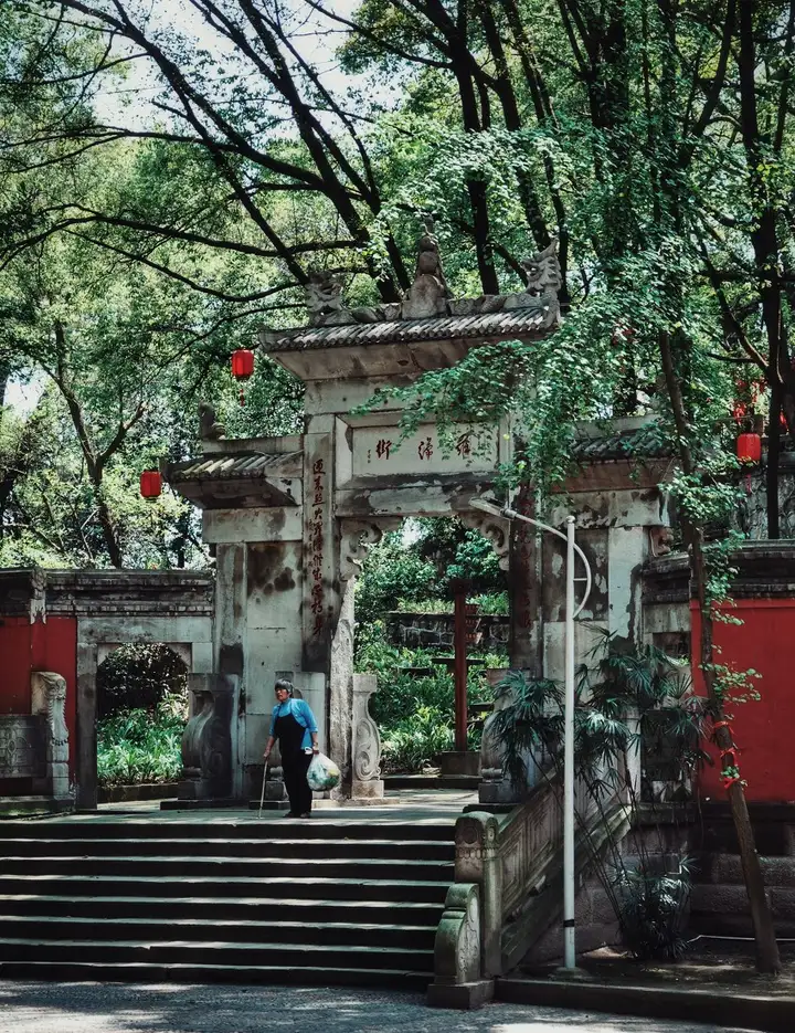 不是乌镇西塘！它才是最美的江南水乡，鲁迅都偏爱，还是国内最上头的城市