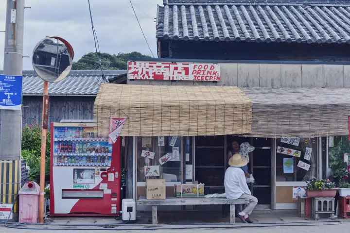 哪些地方适合一个人旅行？