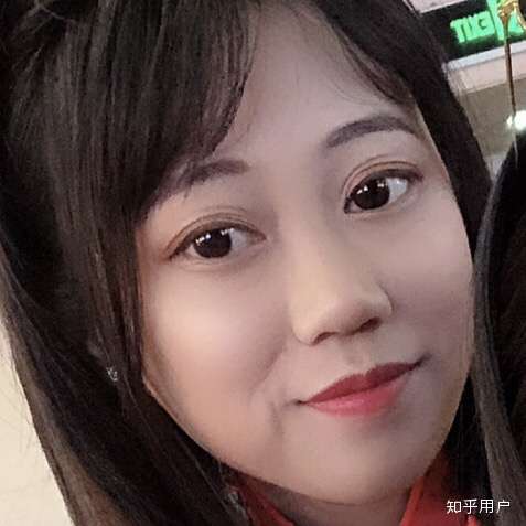 为什么会有天生多眼皮的人?