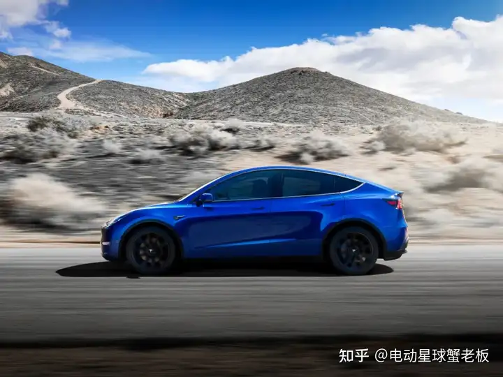特斯拉「云上中国」蓄势待发，FSD 即将入华？