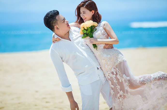 朋友圈髮結婚照配點什麼文字好呢