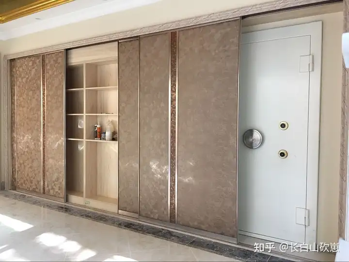 选购金库门需要注意的三个事项（金库门安装视频）