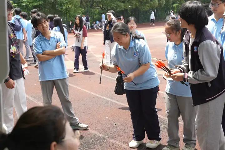 【活力校园】游园笑语盈满路 艺彩纷呈映青春 | 我校塘栖校区组织开展游园会活动!(图17) 【活力校园】游园笑语盈满路 艺彩纷呈映青春 | 我校塘栖校区组织开展游园会活动!(图17)
