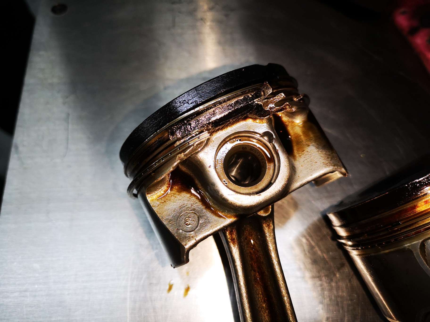 吴越大王 的想法: 给奥迪tt用的马勒活塞点个赞 - 知乎