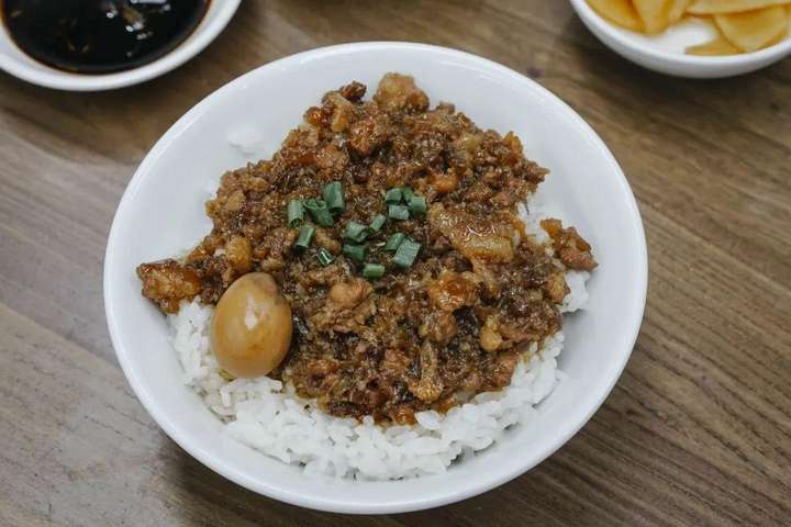 现在最火的小型餐饮 加盟店最火爆的项目