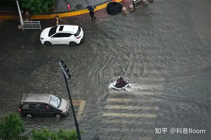 天空出现异象？