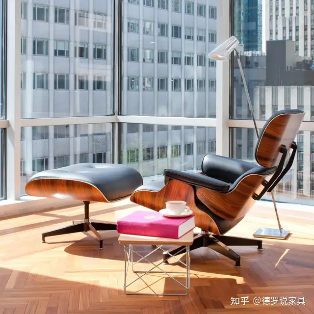 THE EAMES LOUNGE CHAIR 2006/4/30 ハードカバー 【公式通販】 namaste