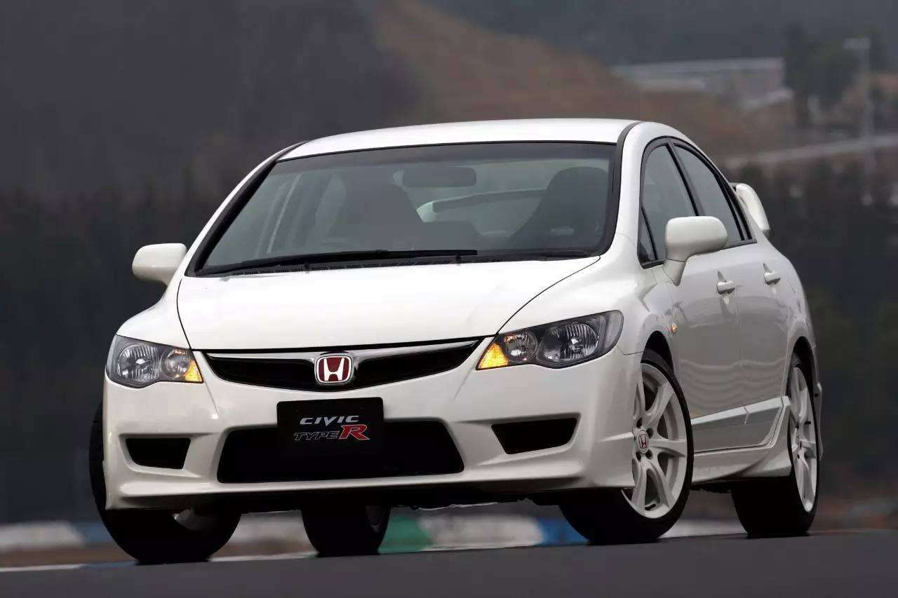花60万买的type R 开回家发现竟然是改装飞度 知乎