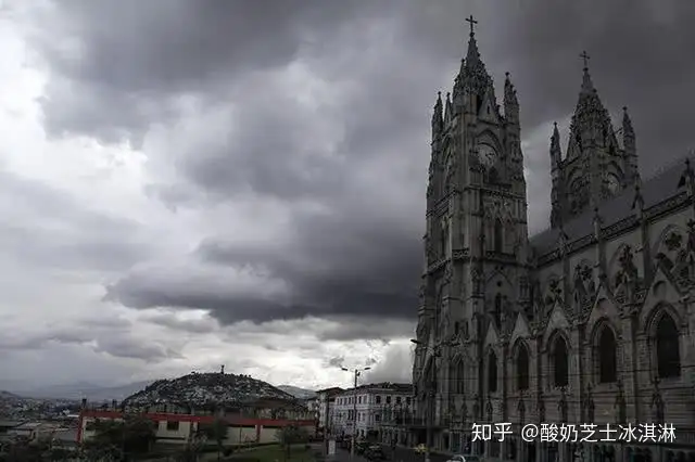 厄瓜多尔对中国免签，获得厄瓜多尔护照只需要三个月