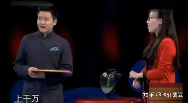 价值1265万的翡翠叶子，名副其实的“金枝玉叶” 