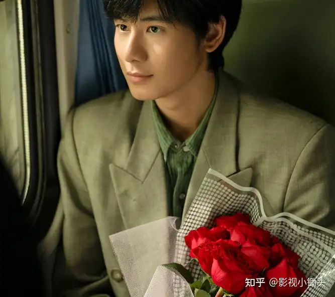 张子枫胡先煦新片《穿过月亮的旅行》演夫妻，你对他们在剧中的表现都有哪些期待？