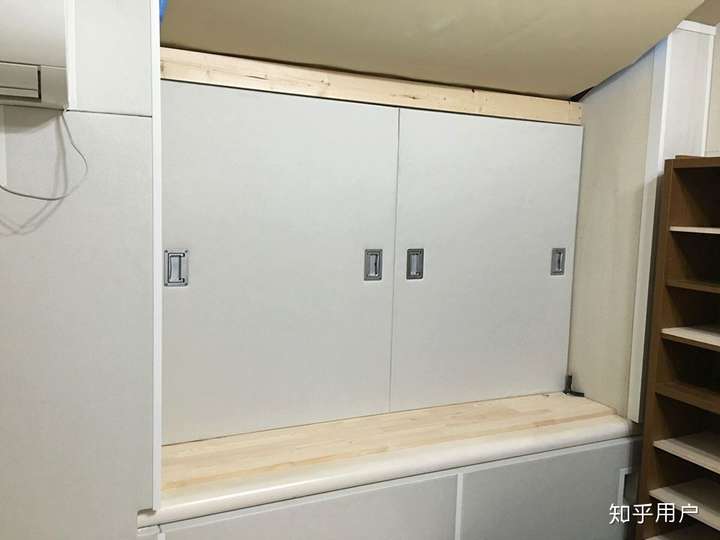 窗户用的隔音板