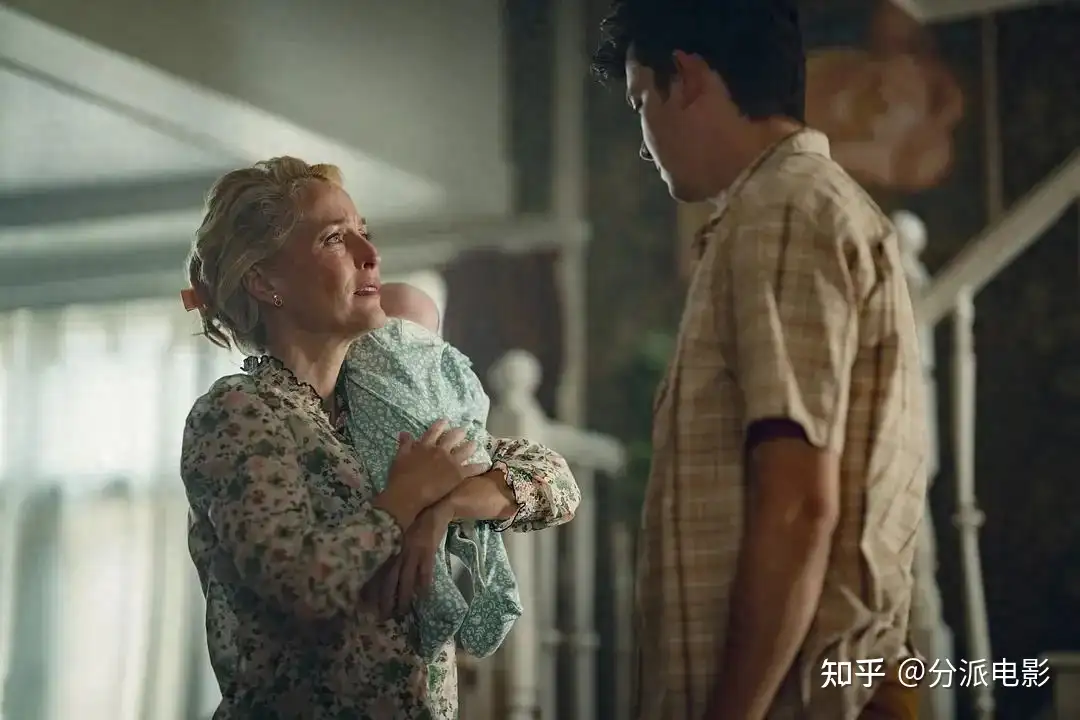 网飞尺度顶流校园剧,《性爱自修室》回来了!