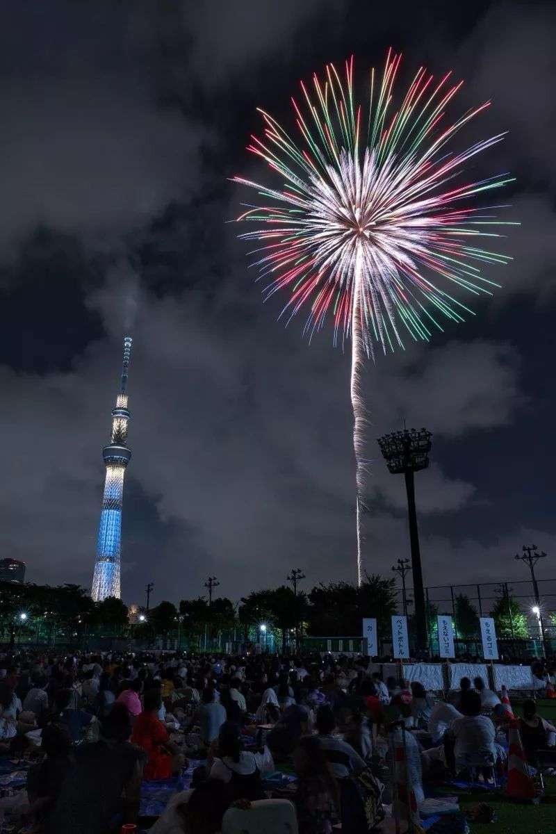 东京暑假打卡必蹲点 刷爆ins的隅田川花火大会 知乎 东京暑假打卡必蹲点 刷爆ins的隅田川花火大会 知乎