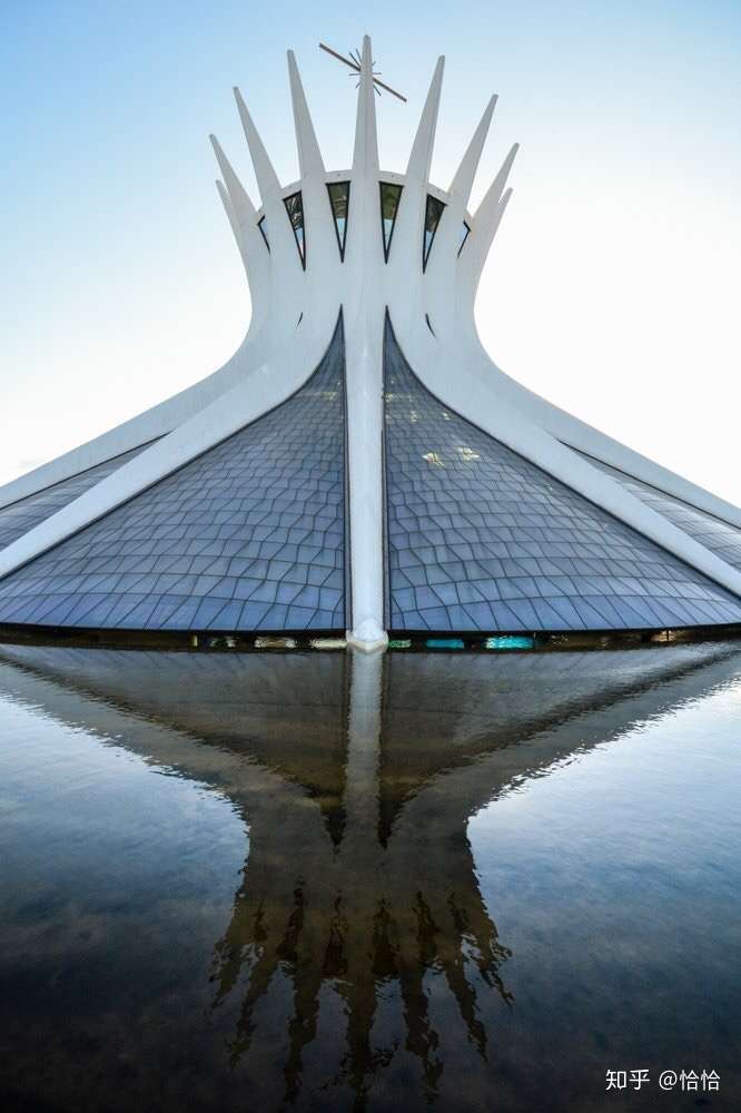 非洲和拉丁美洲有哪些地域主义的建筑师?