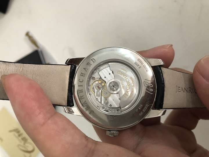 请问尚维沙的1681系列都是jr1000机芯吗