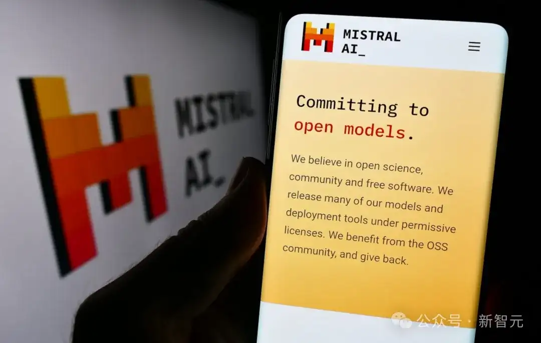 刚刚，光刻机巨头ASML杀入AI！豪掷15亿押注「欧版OpenAI」，成Mistral最大股东
