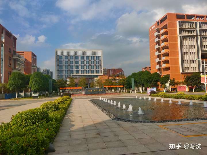 广西对口单招南职跟建院难进吗?