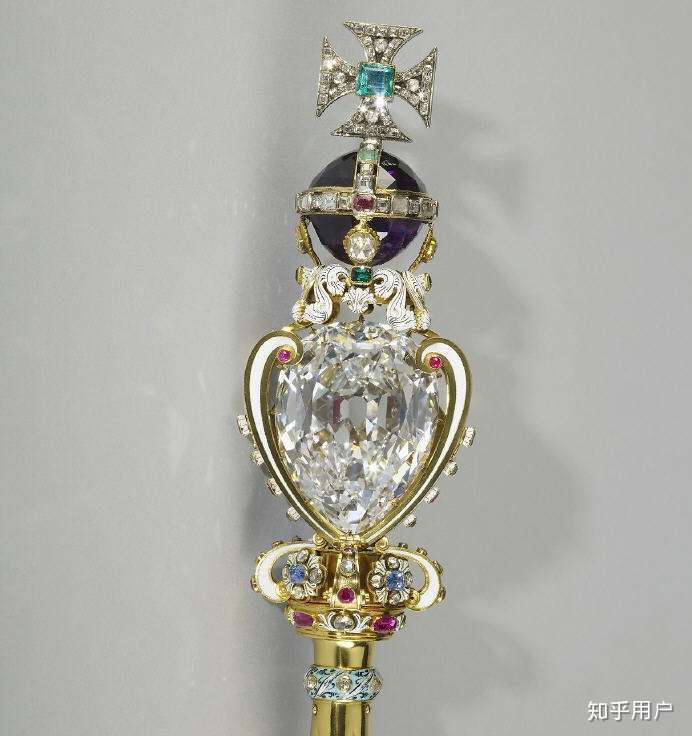 至高无上权杖上的库利南i钻石 正面