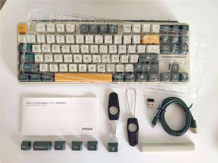米物ART系列机械键盘 Z870：高颜值、三模兼容、超好用
