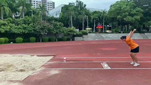 田径比赛 跳高 跳远 体育训练 体育生 关注者 1 被浏览 27 关注问题