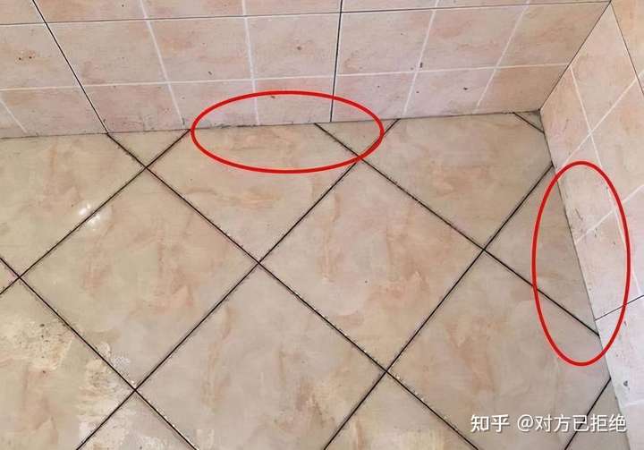 卫生间贴瓷砖需要注意什么 贴卫生间地砖的方法与技巧