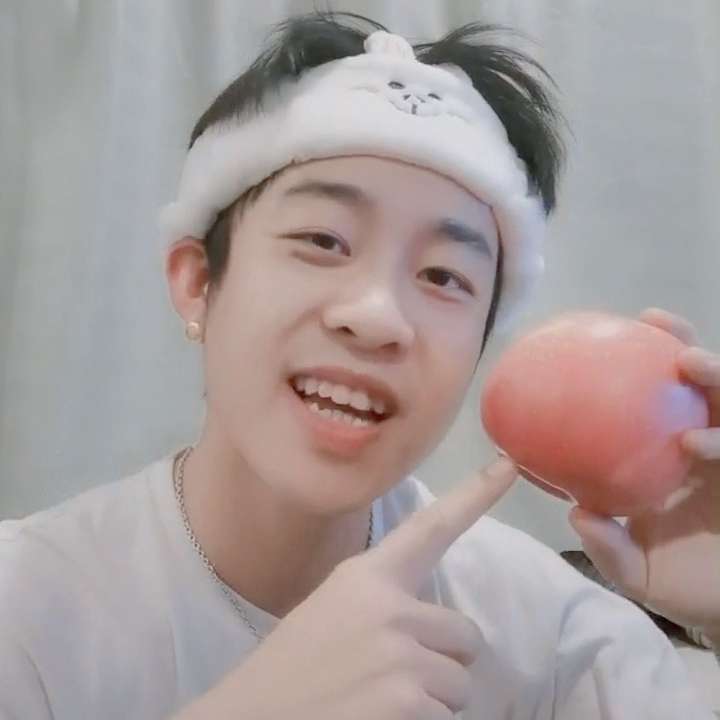 德云社 张九龄 肤色黑不能玩梗吗?