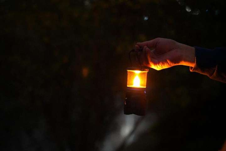 手电筒 篇六:露营好帮手-傲雷营地灯Olantern
