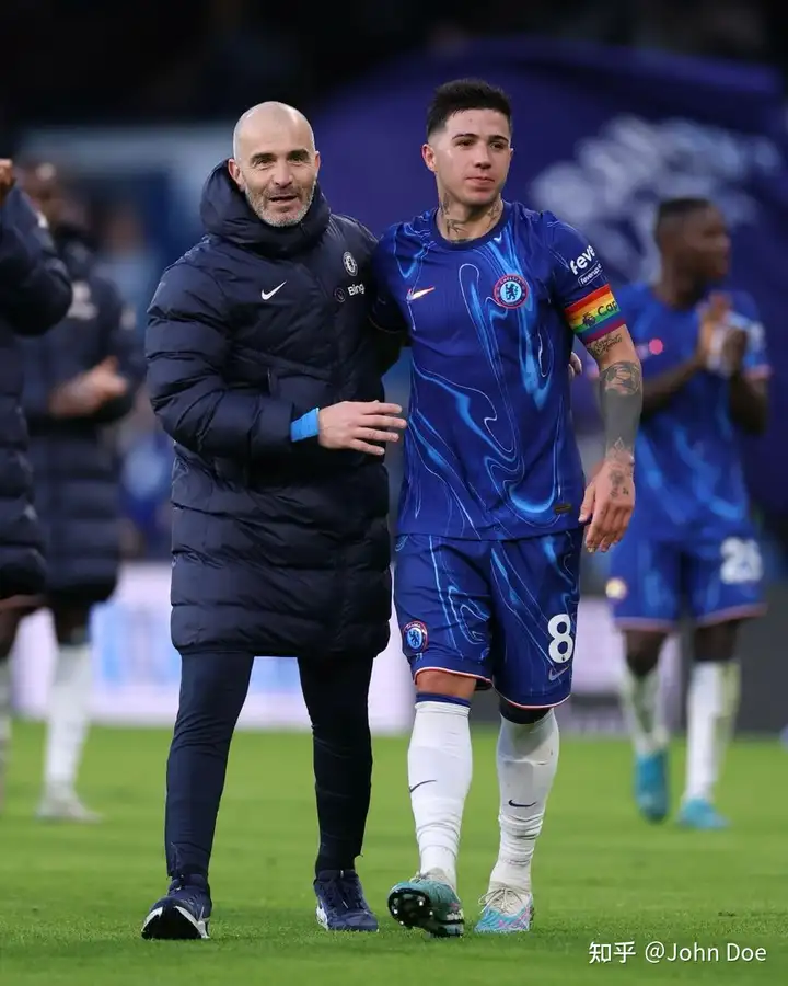 切尔西正式解雇罗塞尼尔，如何评价这名主帅？