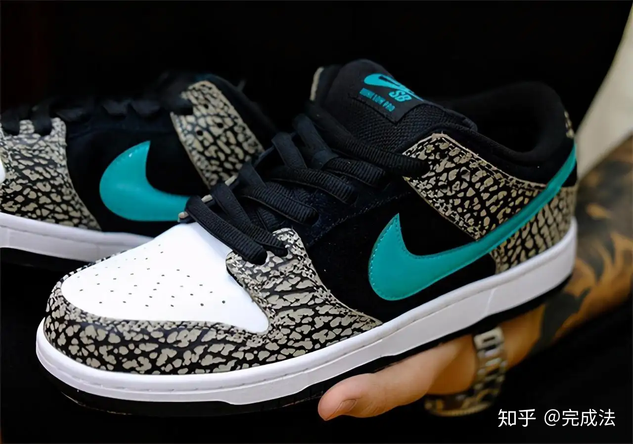 Nike SB Dunk Low 实物图外泄解密- 知乎