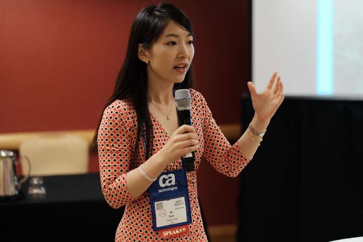 国际学术会议上学生应该如何着装?