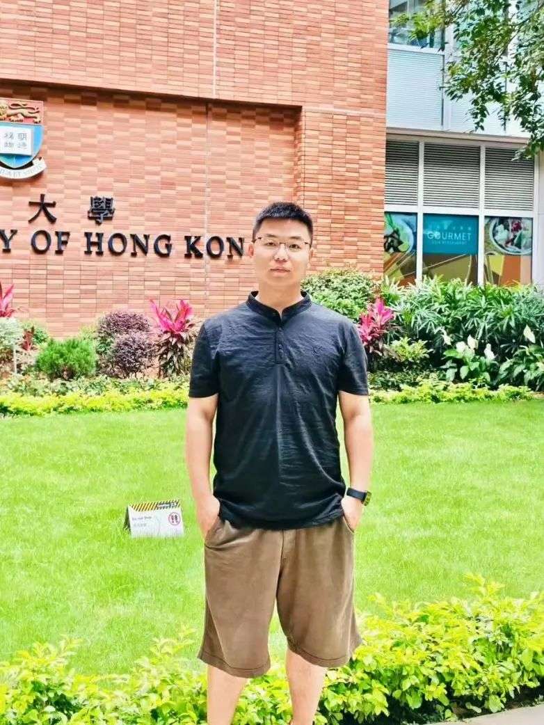 普通人，如何用AI找到“真正挣钱”的App项目？