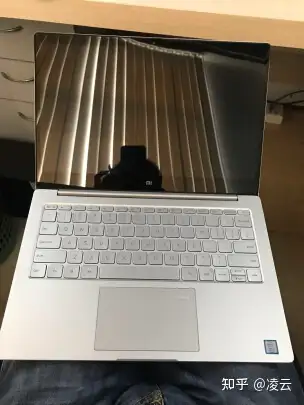 小米air酷睿i7 2g显存的mx250独显版外观分享