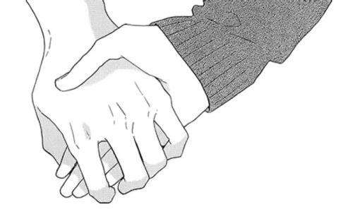 我喜欢一个女生,每天主动发信息给她,但是她好像没