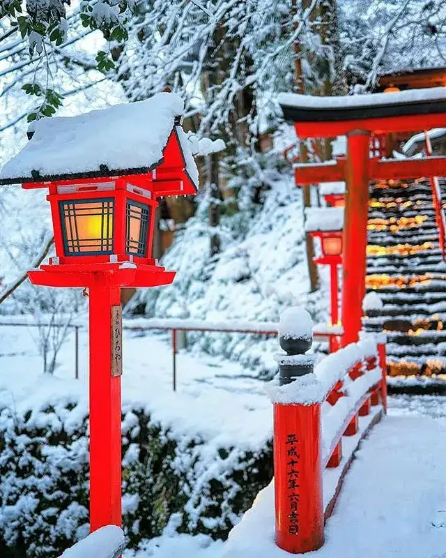 京都神社千千万 而它冬季最好看 知乎