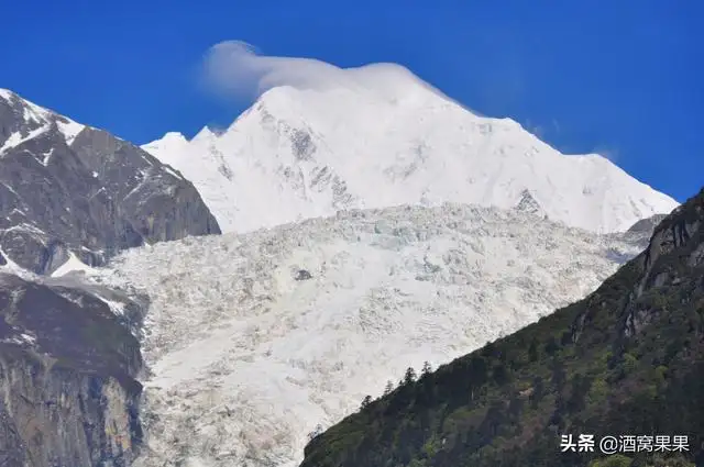 四川旅游必去十大景点推荐（四川值得去的地方有哪些）