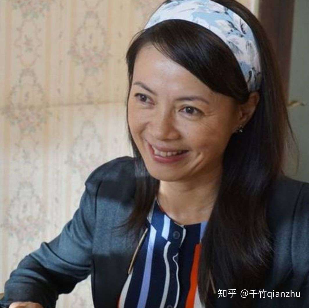 电影 阳光普照 15岁就怀孕的女孩 她母亲和老师的反应真的是世间少有 知乎