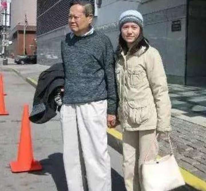 杨振宁82岁娶28岁的翁帆 2019翁帆产下一子是真的吗？