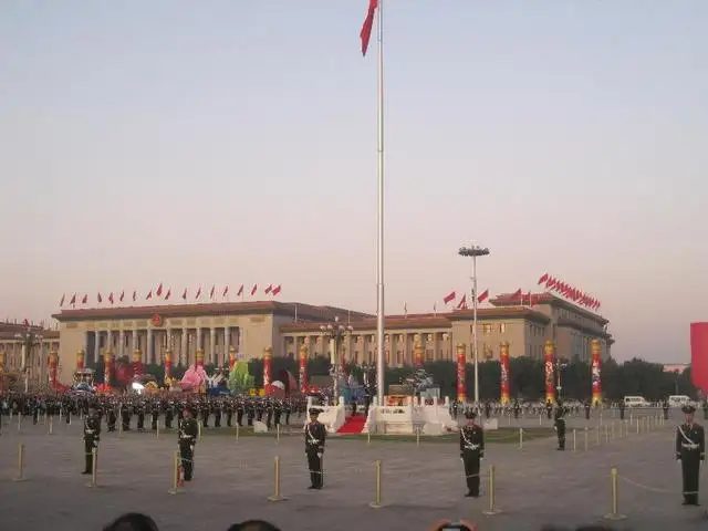 全国各景点都有哪些旅游骗局?当心被人骗了,还傻乎乎的帮人数钱