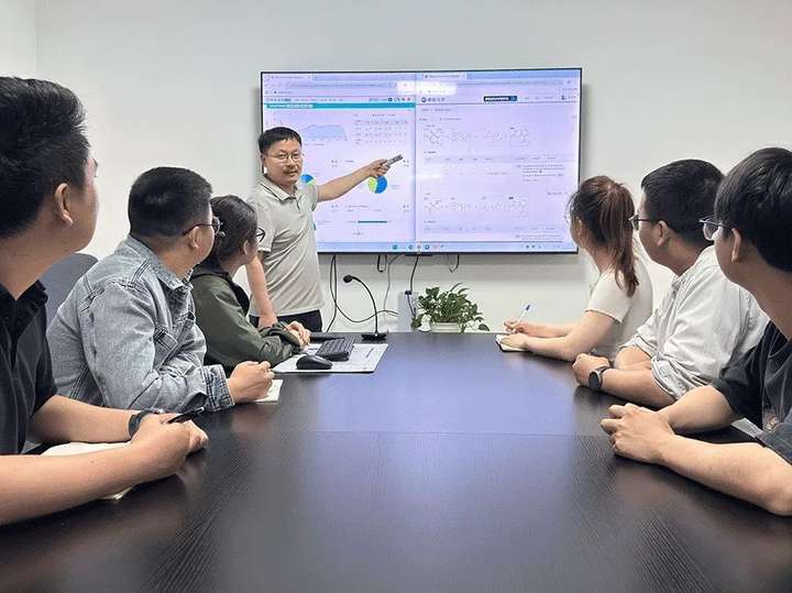 赋能生命科学生态，「摩熵数科」打造“超级数据系统”丨AI成都