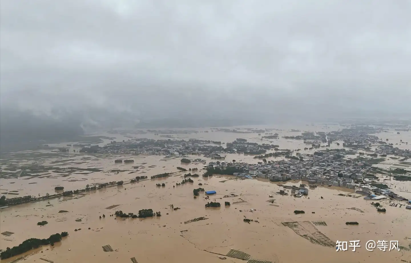 台风「美莎克」致广西两地 159 人遇难 10 人失联，哪些信息值得关注？