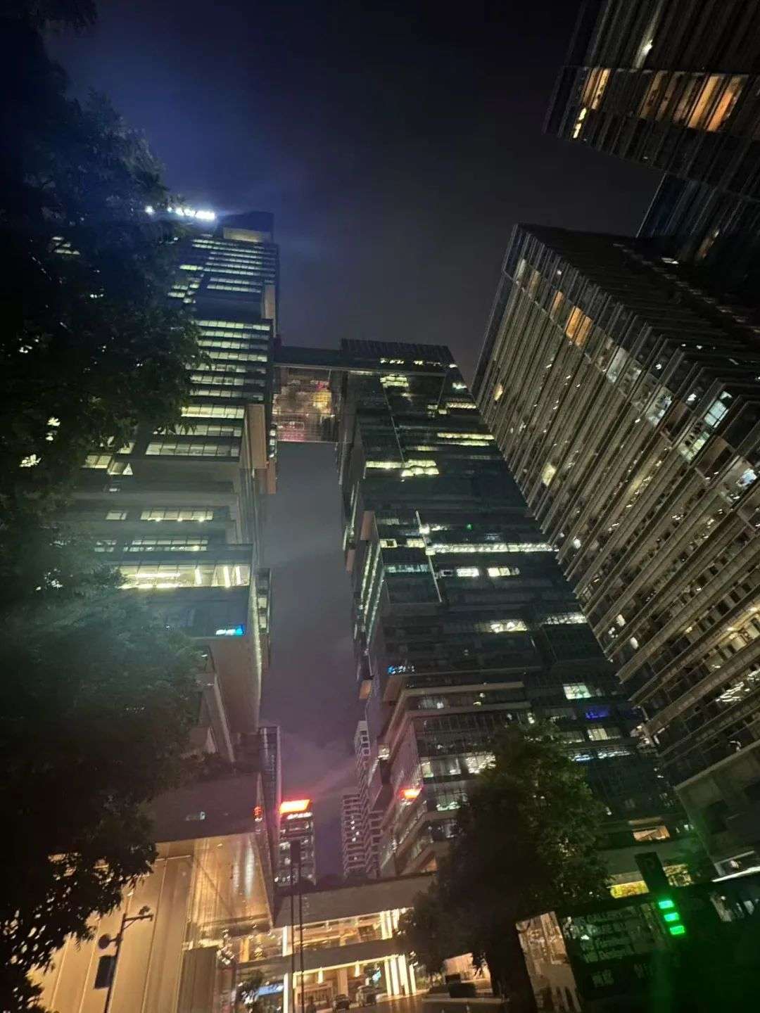 搭上AI快车的00后，已经融资千万了