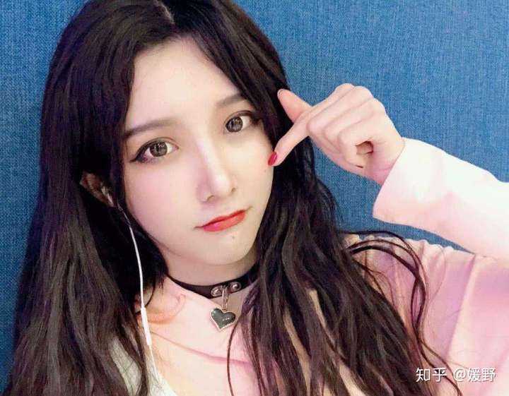 大家对于我这种伪娘什么看法